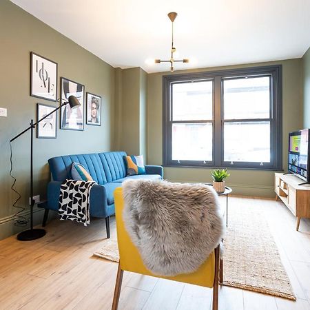Stunning Scandi 3 Bed House In Manchester-Parking Vila Exterior foto